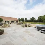 Kingfisher Holiday home