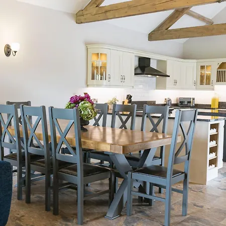 בית נופש Kingfisher